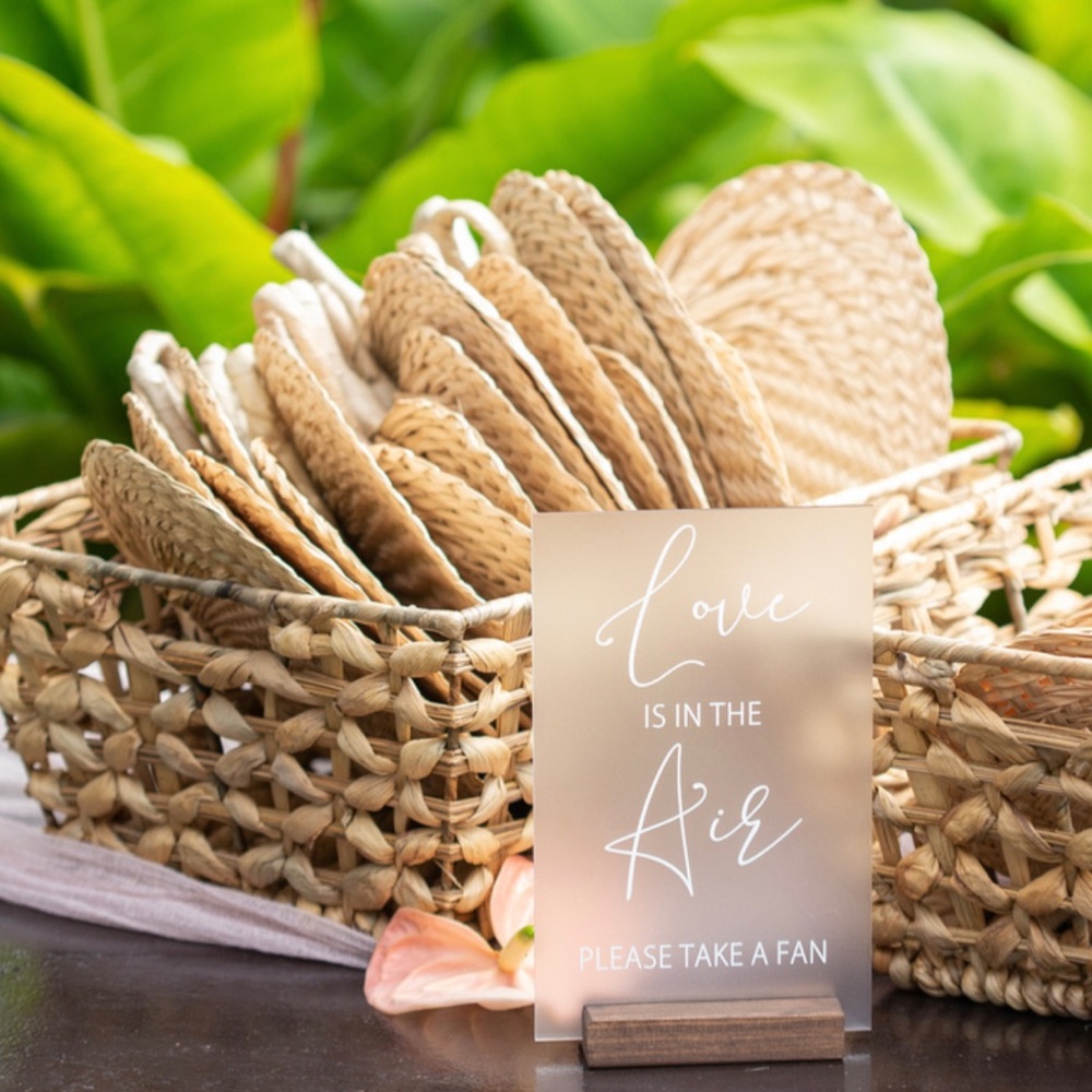 wedding sign - ‘love is in the air’